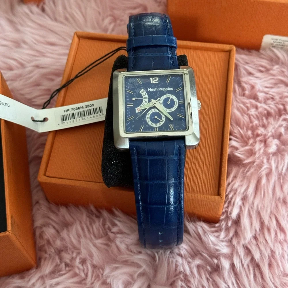 NIB HUSH PUPPIES SQUARE FACE WATCH‎